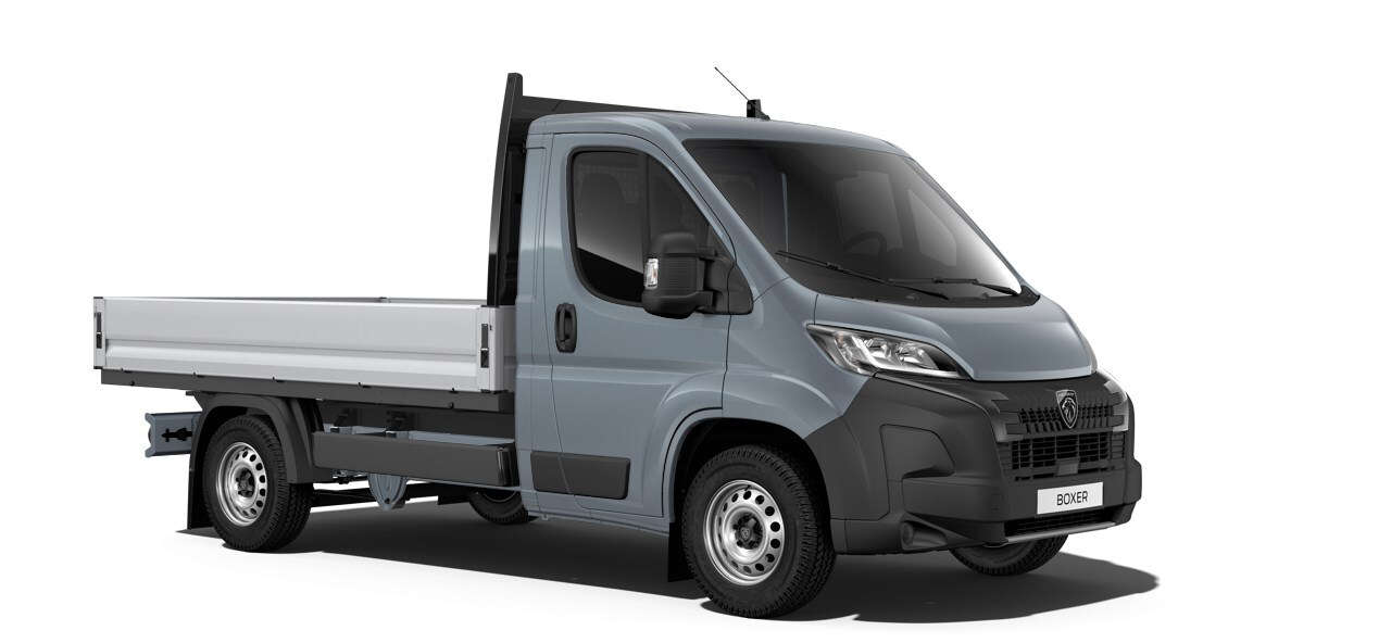 Бортовий Peugeot Boxer з одинарною кабіною сірого кольору