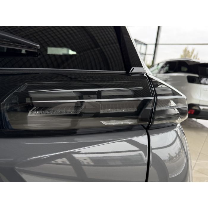 Peugeot 2008 1.5 BHDi 130 AT8 Allure