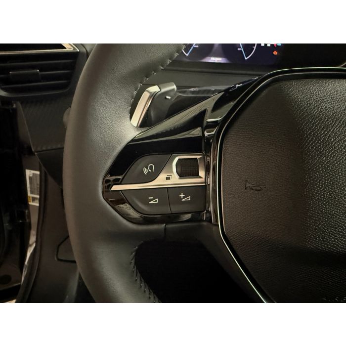 Peugeot 2008 1.5 BHDi 130 AT8 Allure