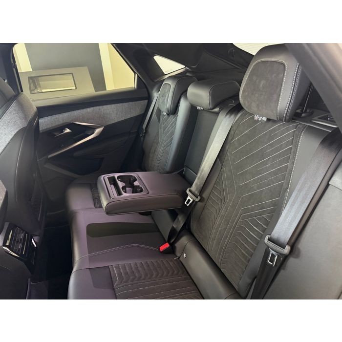 Новий Peugeot 3008 1.2 Hybrid GT 136 к.с. АКПП-6