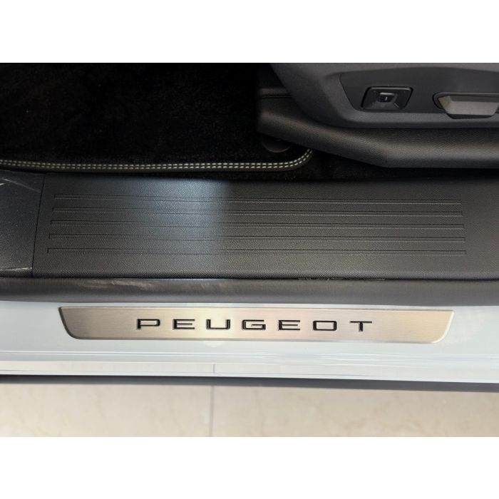 Новий Peugeot 3008 1.2 Hybrid GT 136 к.с. АКПП-6