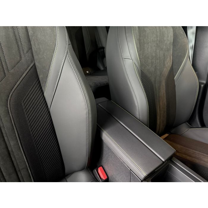 Peugeot 408 1,6 л PureTech (215 к. с.) АКПП-8 GT 2025