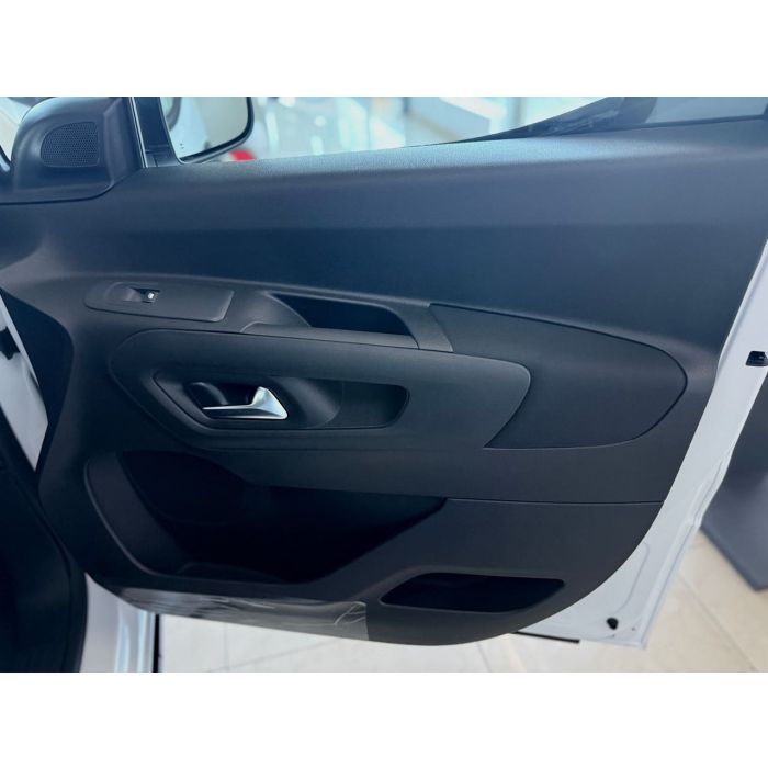 Новий Peugeot Rifter 1.5 BlueHDi 100 S&S MКПП-6 ACTIVE L2 2025