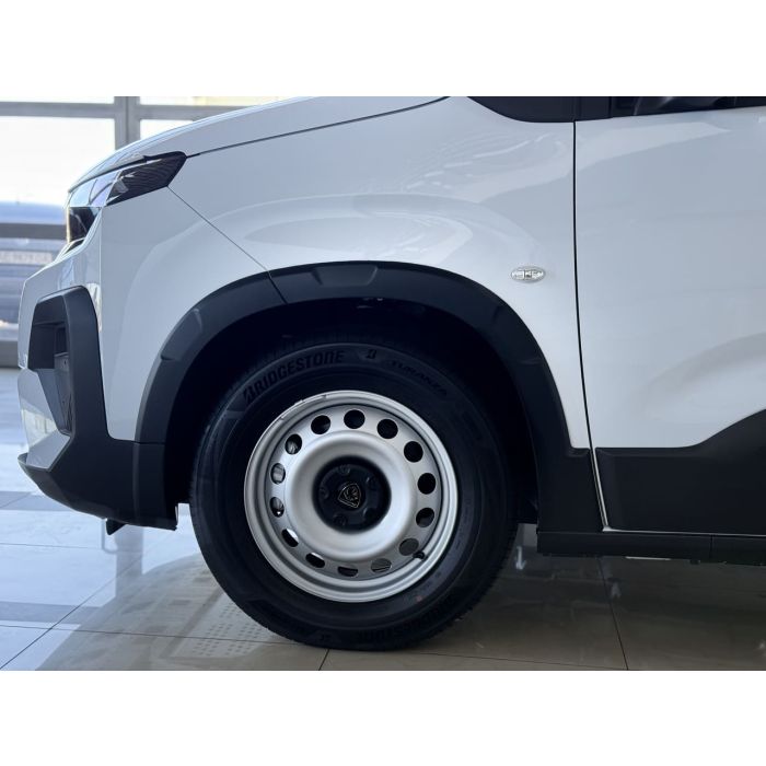 Новий Peugeot Rifter 1.5 BlueHDi 100 S&S MКПП-6 ACTIVE L2 2025