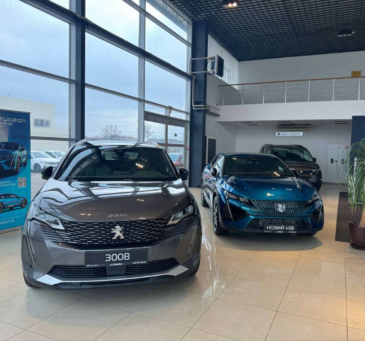 Автосалон «Авто-Імпульс», виставкова зала